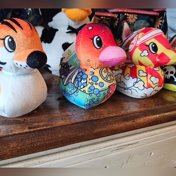 NEW Five Below Pop Soft Plush Duck Minis Blind Bag #Jeepers #Duck #Duck #Jeep - Picture 2 of 8